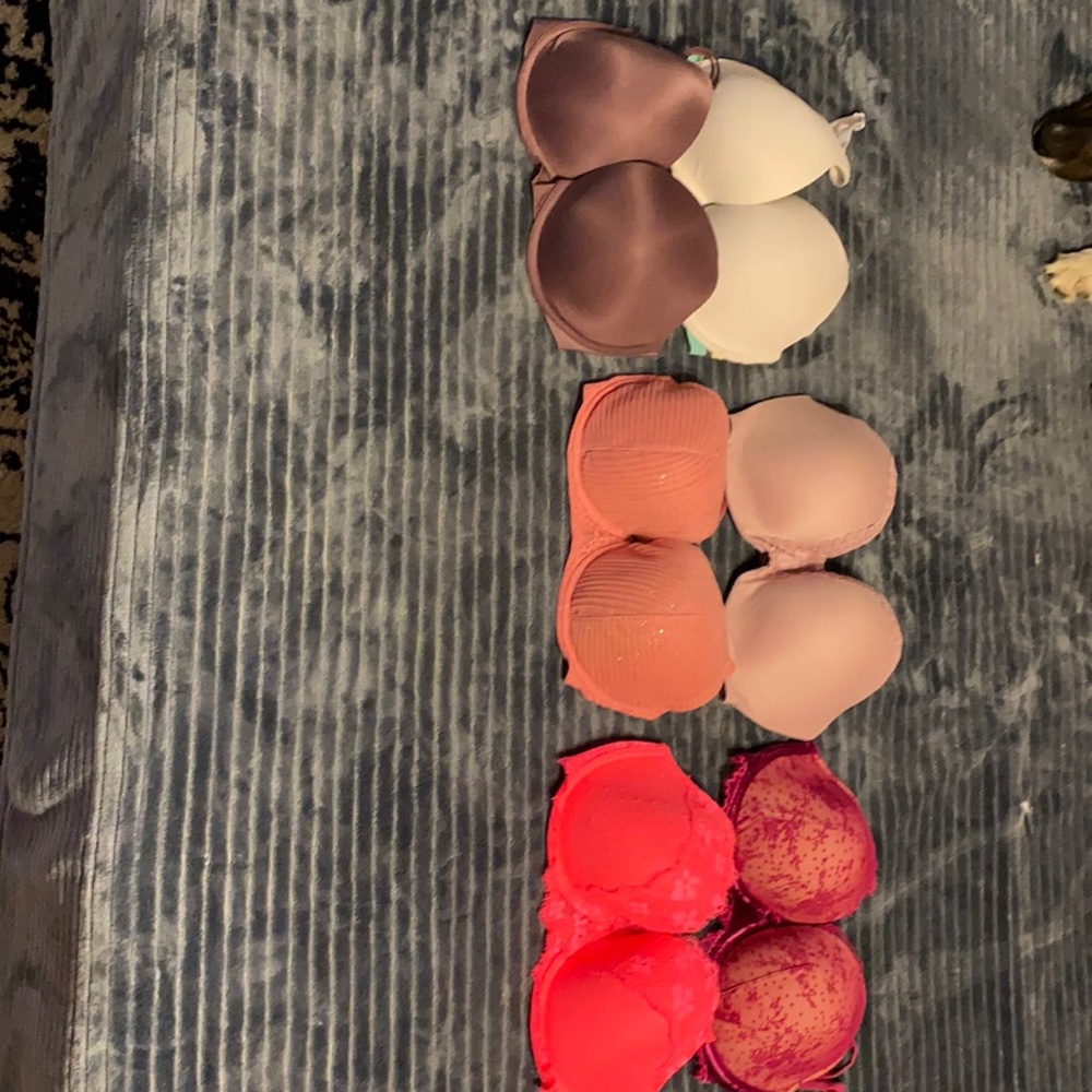 Victoria Secret Bras 32DDD